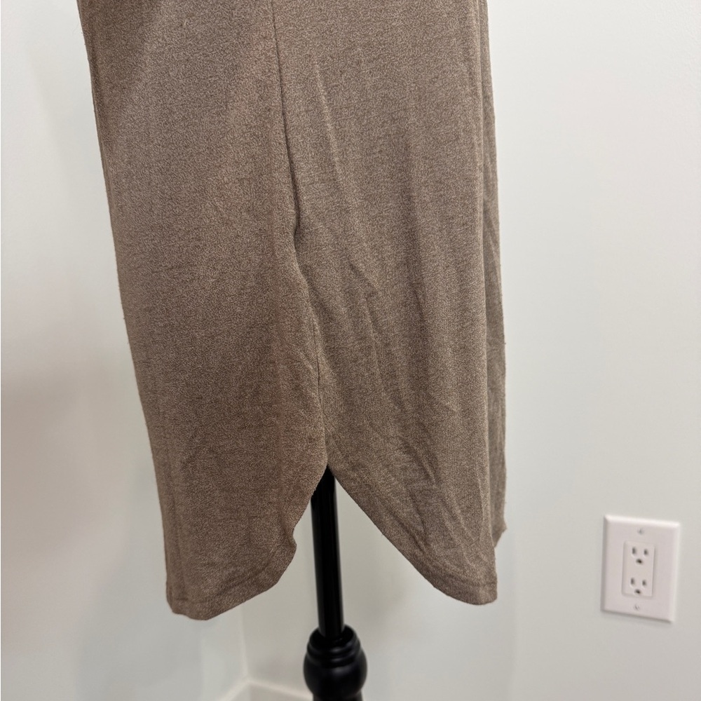 Mossimo V-Neck Long Sleeve Top (Medium) - Picture 4 of 7